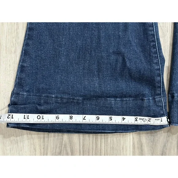 Mumu Blue Women's High Rise Flare Jeans Dark Indigo Patch Pocket Size 28 luxury - Picture 8 of 9